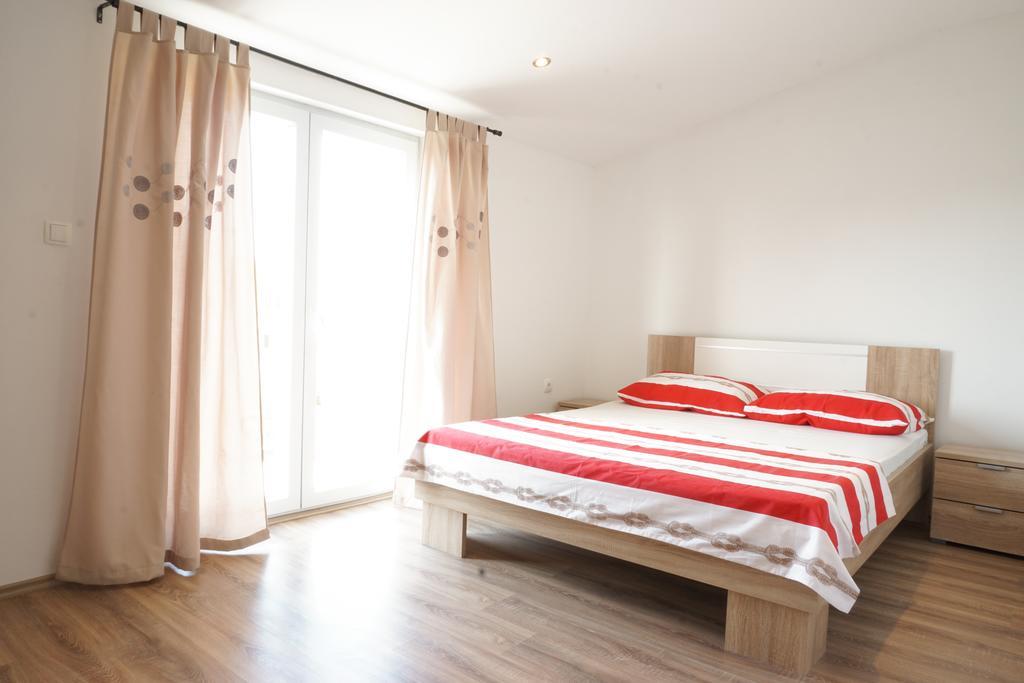 Apartment Fabijana Biograd Na Moru Extérieur photo