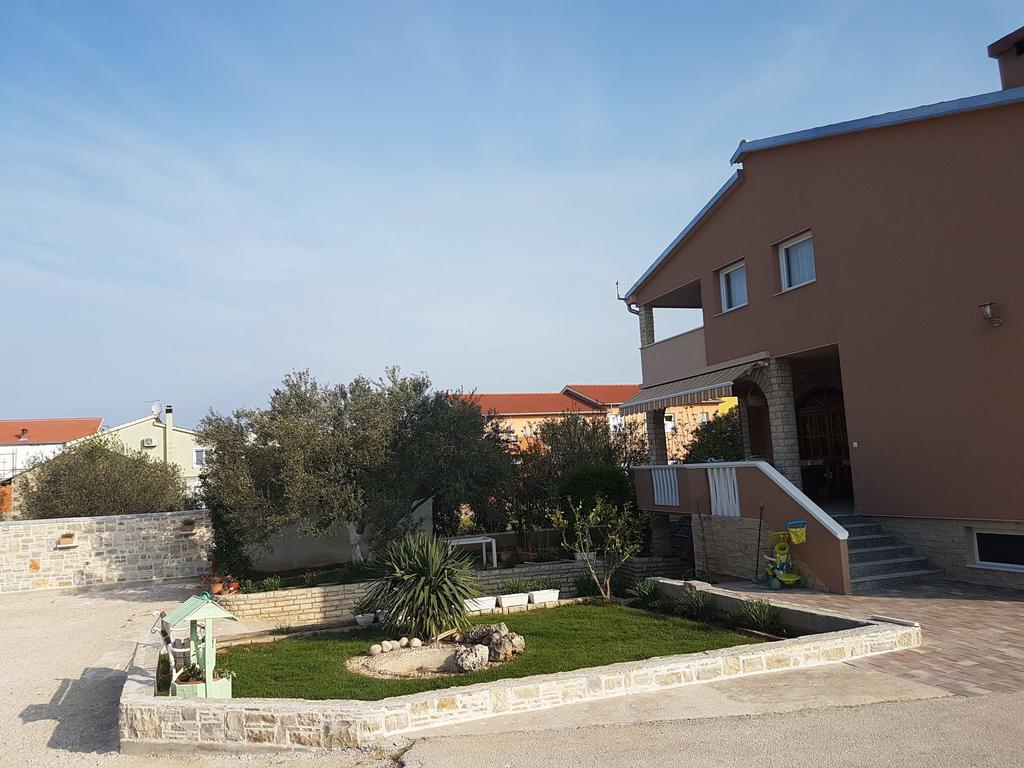 Apartment Fabijana Biograd Na Moru Extérieur photo
